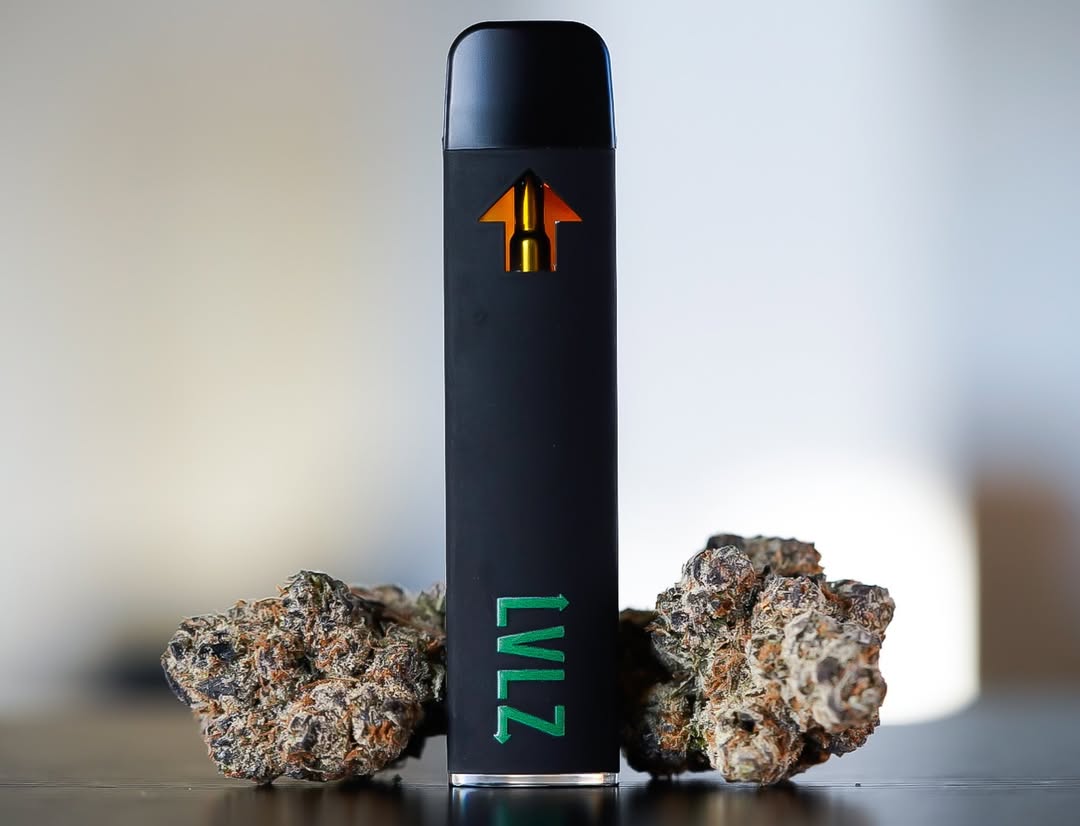 LVLZ Carts | LVLZ Live Resin Disposable | lvlz disposable | LVLZcarts.com